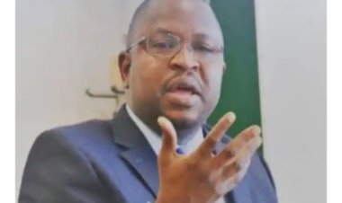 ASUU Strike: 2 Brilliant Undergraduates Recently Confided In Me That They Are Suicidal - Professor Farooq Kperogi