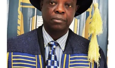 Ex-UNILORIN VC Prof Sulyman Abdulkareem returns to classroom in Al-Hikmah University to teach