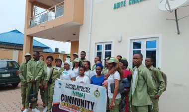 OSUN NYSC group visits Abiye Orphanage home, donates gift items
