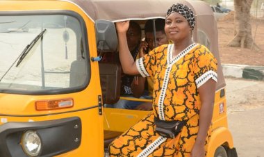 Meet Zainab Suleiman Only Female Shuttle Rider In UniAbuja