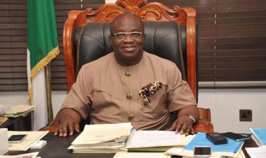 Gov. Okezie Ikpeazu of Abia State Announces New Retirement Age, Service Year For Teachers