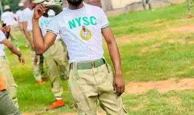 ' I Sold Puff-puff for Survival,' UDUS First Class Graduate Shares Survival Story