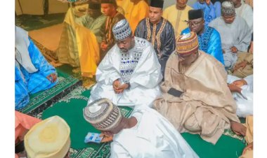 Prof. Gwarzo attends wedding Fatiha of MAAUN staff, Dr. Aliyu