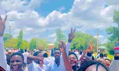 Federal Polytechnic Bauchi Students Celebrate Graduation with Joyful Sign-Out Ceremony