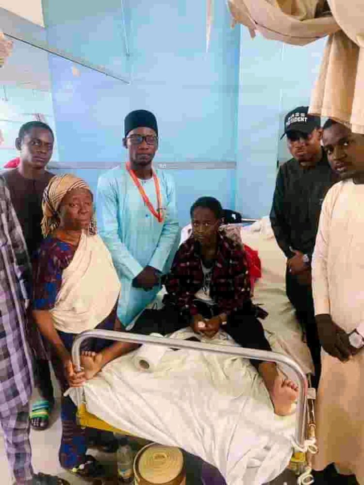Unimaid SUG President and NAMS President Extend Heartfelt Support to Ailing Student Tabitha Abel