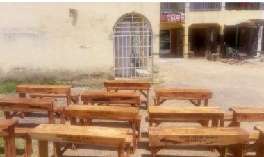 Corps member donates chairs to Bauchi school as part of CDS