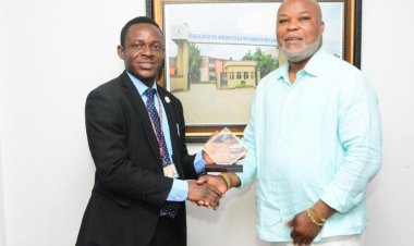 North America Branch of CMUL Alumni Association Honors Mr. Olakunle Babatunde with Outstanding Service Award