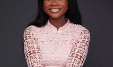 Despite working as a full-time staff while studying, young Nigerian lady graduates university with 4.73 first-class degree