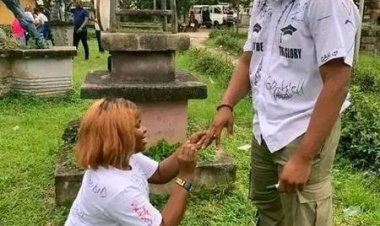 Female student in University of Uyo proposes to her man on Sign-Out Day