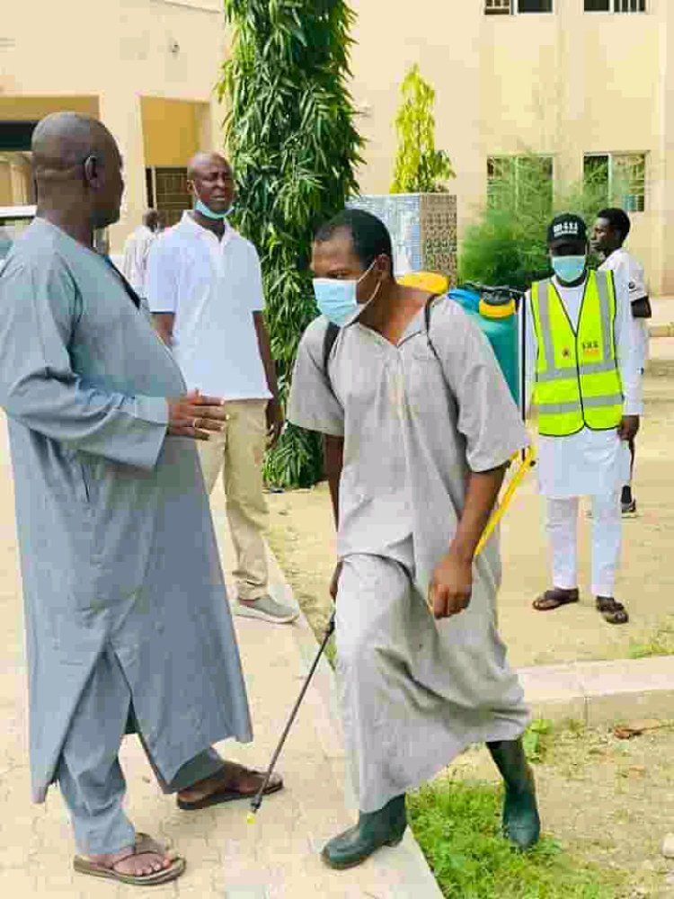 UNIMAID SUG Conducts Successful Fumigation Exercise Against Mosquitoes And Snakes