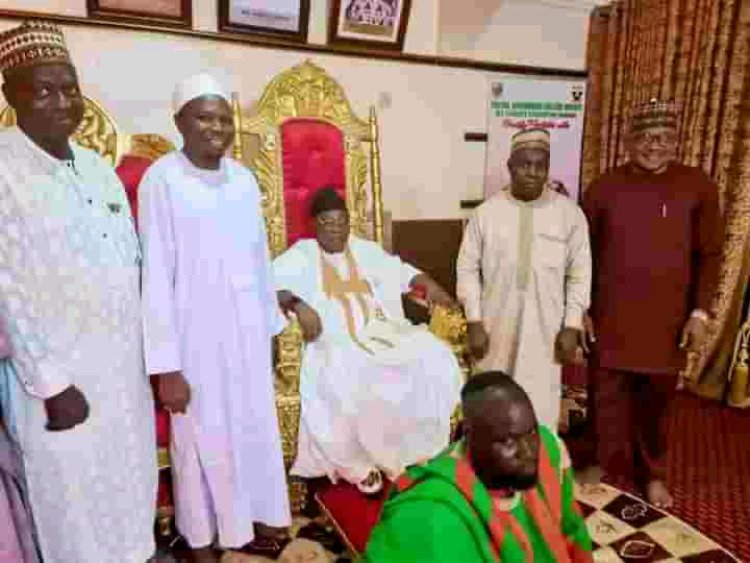 Fulafia VC Prof Abdul Rahman visits Aku-Uka, pledges support for kingdom