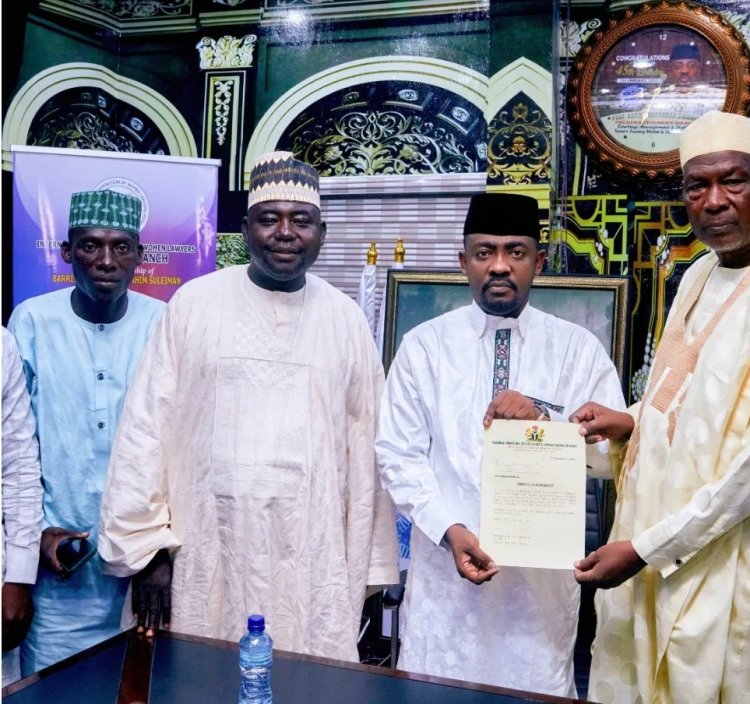 Delegation from Minister presents appreciation letter to MAAUN Founder Prof. Gwarzo