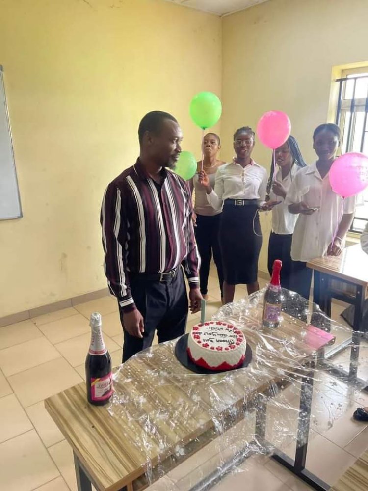 FUL Department of Public Administration Students Surprised Lecturer On His Birthday
