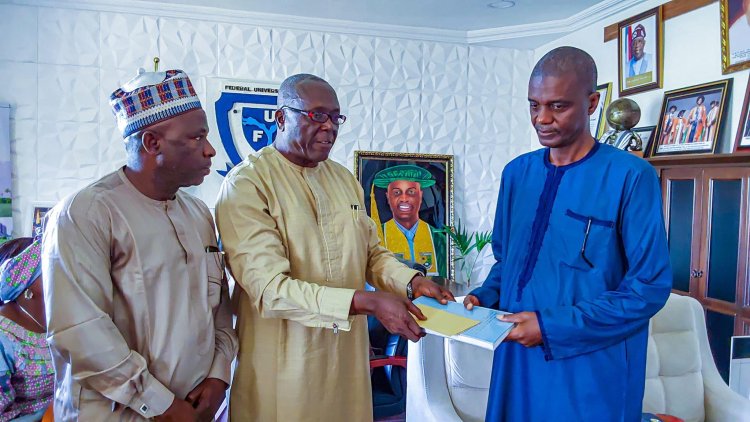 Federal University Lokoja (FULokoja) To Introduce Doctor Of Pharmacy Programme In 2024 As VC Receives Programme Curriculum