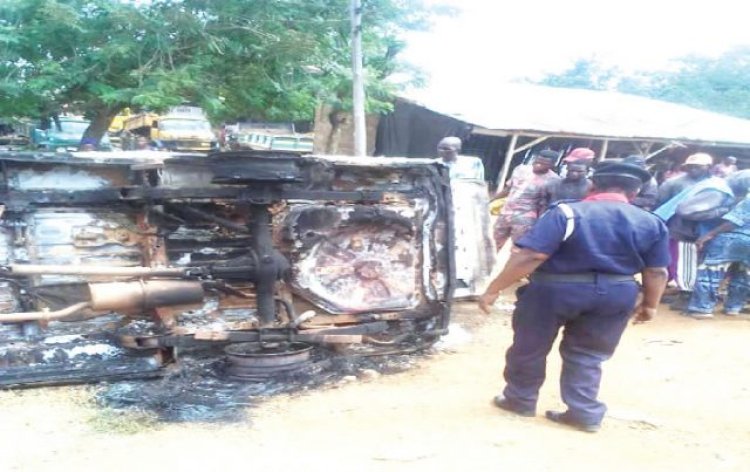 Osun accident: Five LAUTECH students, driver burnt to death