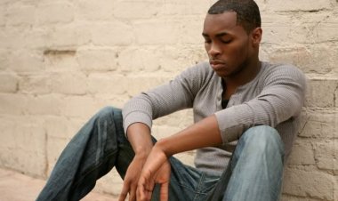 Heartbreaking Confession: They trained me in medical school but I’m here wasting my life serving as someone's security