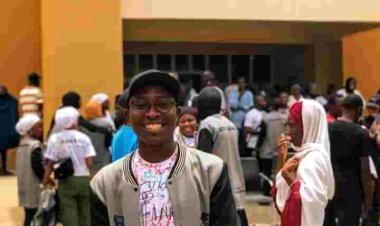 Exceptional Graduate ZEPHANIAH ISAIAH Achieves First Class Honors in B.Sc Microbiology at BUK