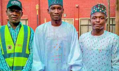 University of Maiduguri SUG Executives Pay a Courtesy Visit to Shehu of Borno Palace