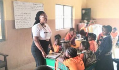 Foundation Grants Scholarships to Girls in FCT Slum for International Day of the Girl Child