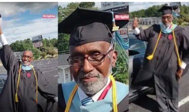 71-Year-Old Man Graduates With Masters From University Of South Carolina