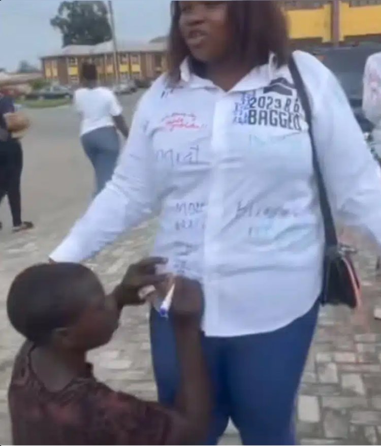 Pure Water Hawker's Heartfelt Message on Graduate's Shirt Moves Nigerians