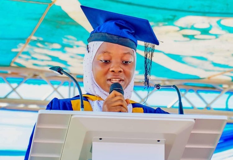 Mariam Oyiza Ibrahim of the Department of Economics, Emerged Best Graduating Student of FULokoja for 2021/2022 Session with CGPA of 4.84