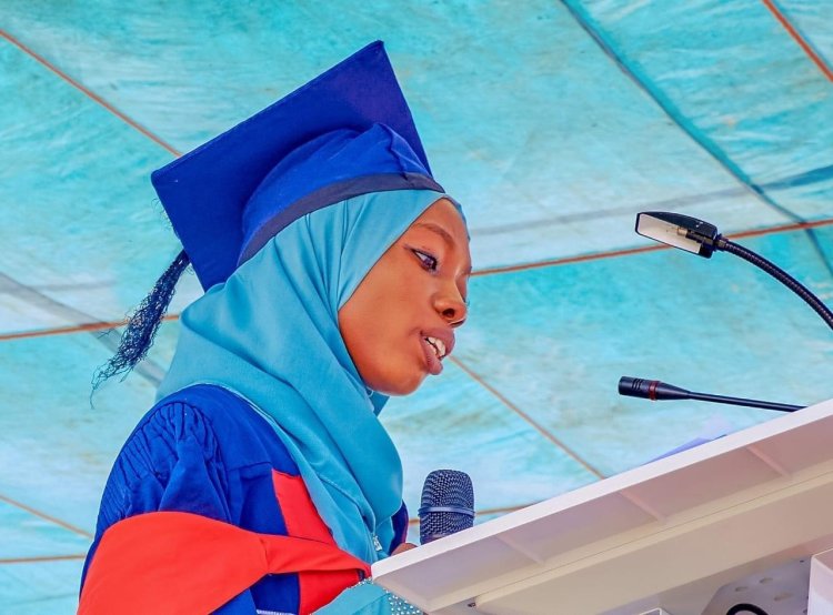 Zafirah Eneyamire Isah, of the Department of Chemistry, is the Overall Best Graduating Student of FULokoja for the 2020/2021 session with a CGPA of 4.89.l
