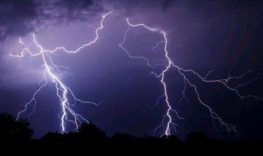 Tragedy as Thunder Kills 3 Students While Playing Football In An Anambra School