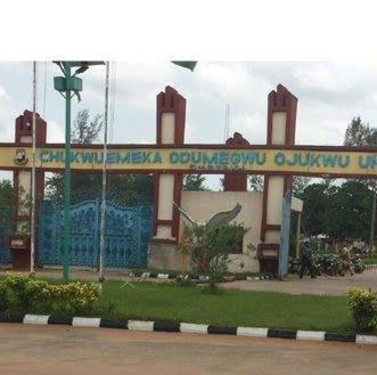 EVACUATION NOTICE: Deborah Hostel Complex at Risk of Collapse Behind Igbariam Campus – University Issues Immediate Directives