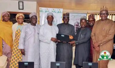 Mac Arthur Foundation donates laptops to KASU