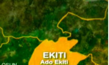 Ekiti Association Houston Awards N1.6m to Top JSS3 Students