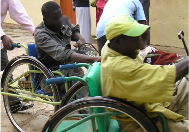 Senator Katung Awards Scholarships to Persons with Disabilities in Kaduna-South