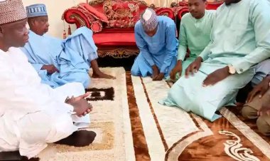 UNIMAID SUG Pays a Condolence Visit to Vice Chancellor