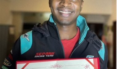 Nigerian-American Bello Galandanchi Wins Teacher of the Year in China