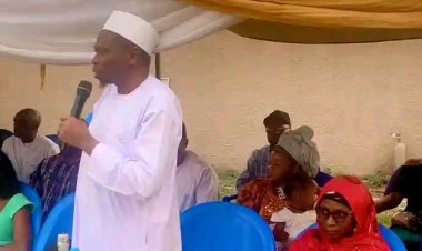 FULafia Vice-Chancellor Attends Wedding Reception of University Staff