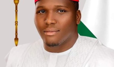 Akarachi Amadi Demonstrates Commitment to Education in Constituency