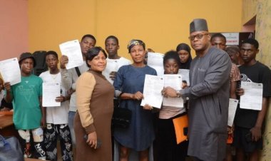 Lagos Council Chairman Provides 250 Students with Free UTME Forms
