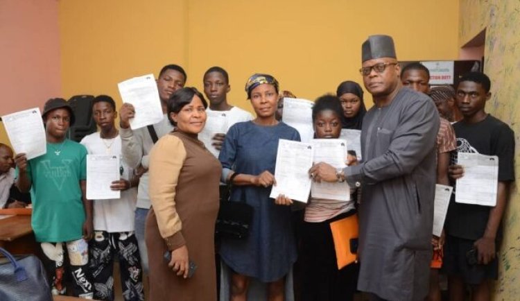 Lagos Council Chairman Provides 250 Students with Free UTME Forms