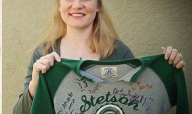 15-Year-Old Homeless Girl Bags Sociology Degree at US University, Set to Become a Lawyer