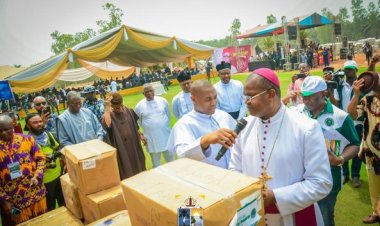 UniNiger Receives Generous Donation from Sir Emeka Offor Foundation