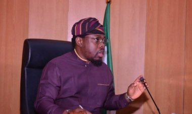 Osun Speaker Donates UTME Forms to 400 Students