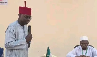 FULafia Vice-Chancellor Prof. Shehu Abdul Rahman Receives Resource Mobilisation Committee Report