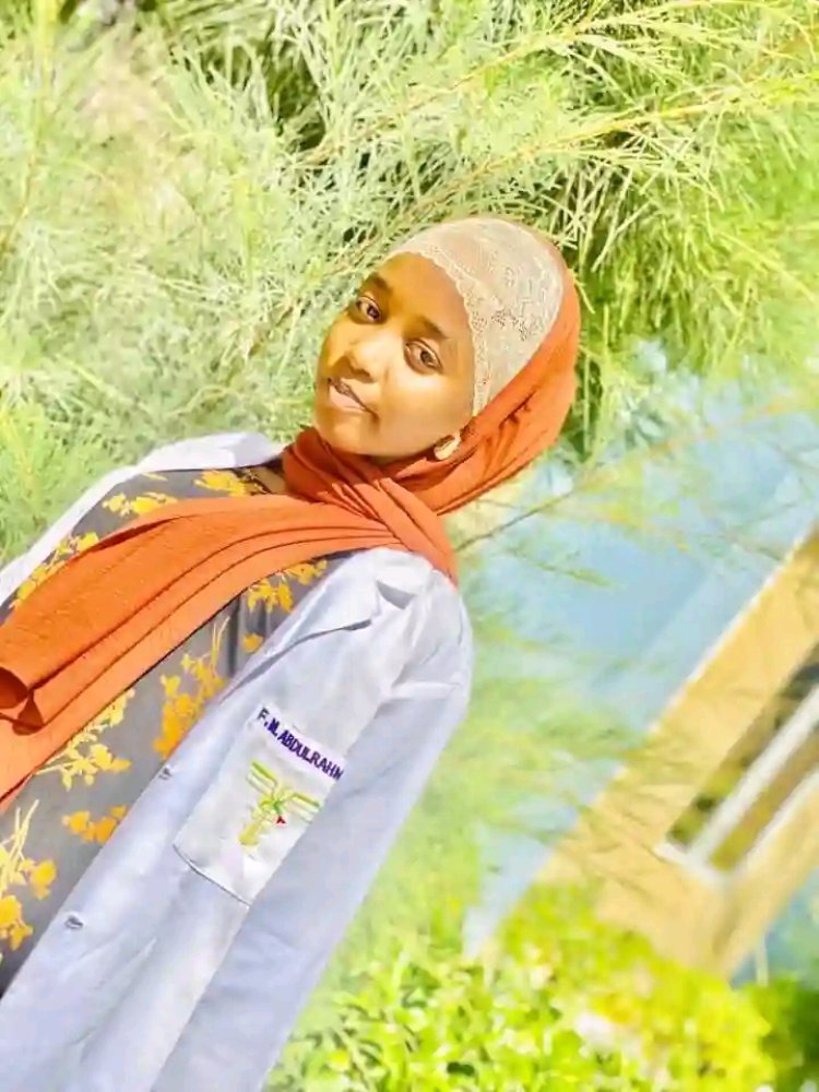 Meet Fatima Muhammad, A Remarkable Achiever who bagged 2 certificates (Diploma) in the same year