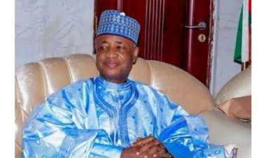 MAAUN President Prof. Gwarzo felicitates Senator Wamakko on 71st birthday