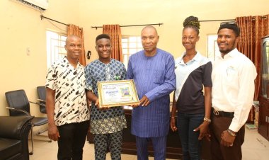 Dr. O.C. Okamgba Clinches ABSU HOD of the Year Award
