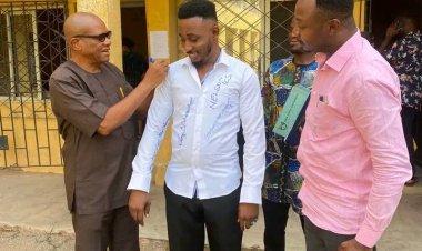 Outgoing ABSU SUG President Chidirim Receives Blessings at Uturu Campus Ahead of Transition