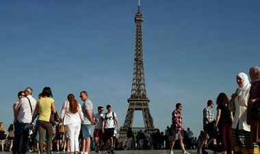 Threatening Messages Sent to French Schools, Ministry Confirms