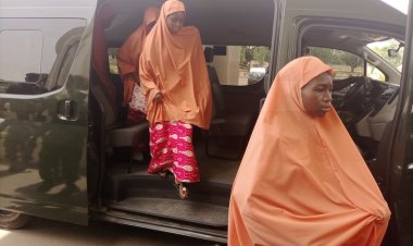 PICTORIAL:137 Freed Schoolchildren Arrive at Kaduna Government House
