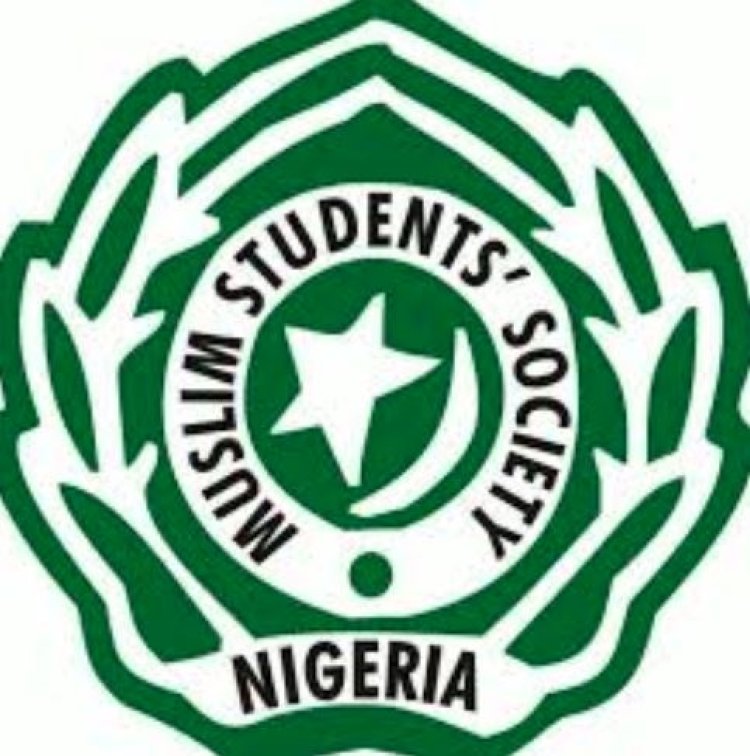 Muslim Students Society of Nigeria (MSSN) Decorates Patrons in Oyo State