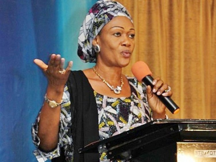 President’s Wife Donates 100,000 Exercise Books to Lagos Schools